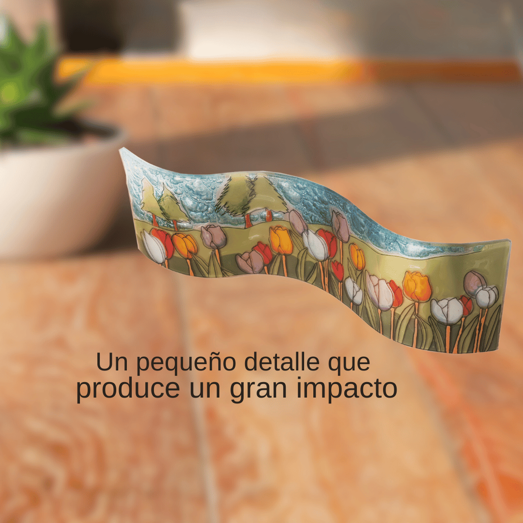 Flores pintadas a mano en cristal artesanal