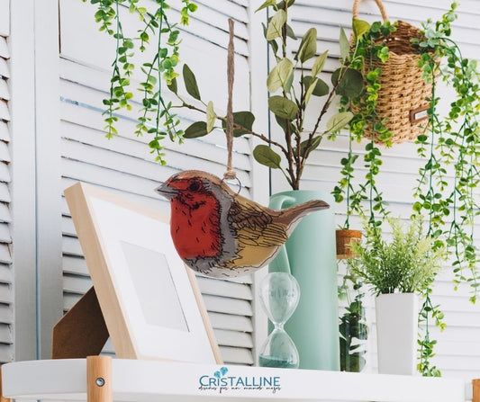 Pájaro de vidrio reciclado.